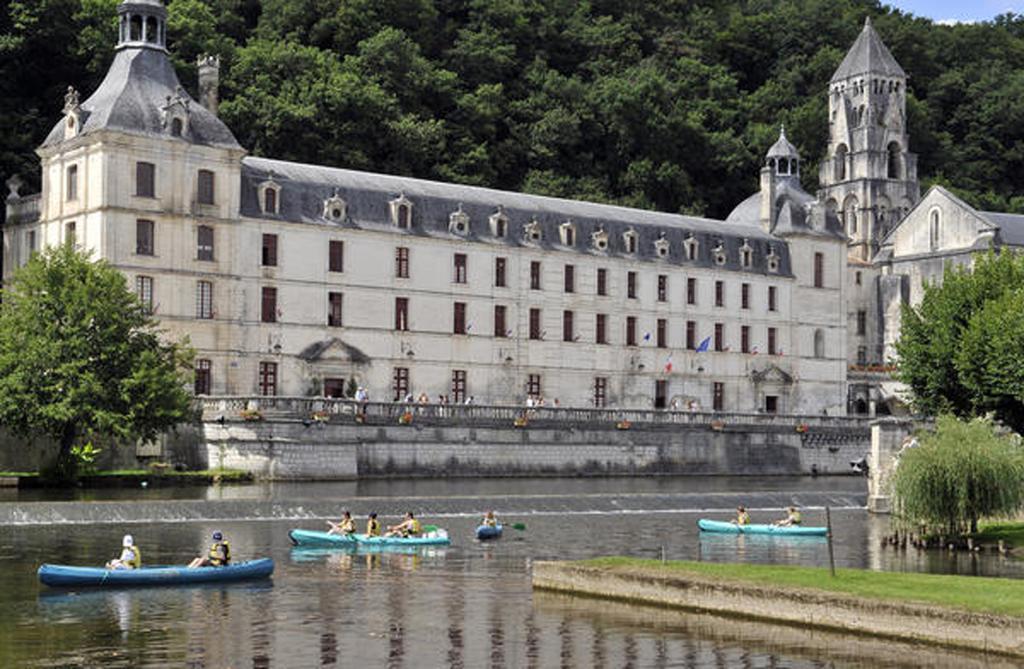 Vvf Perigord Sorges-En-Perigord Hotel Ngoại thất bức ảnh