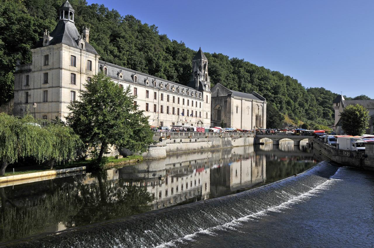 Vvf Perigord Sorges-En-Perigord Hotel Ngoại thất bức ảnh